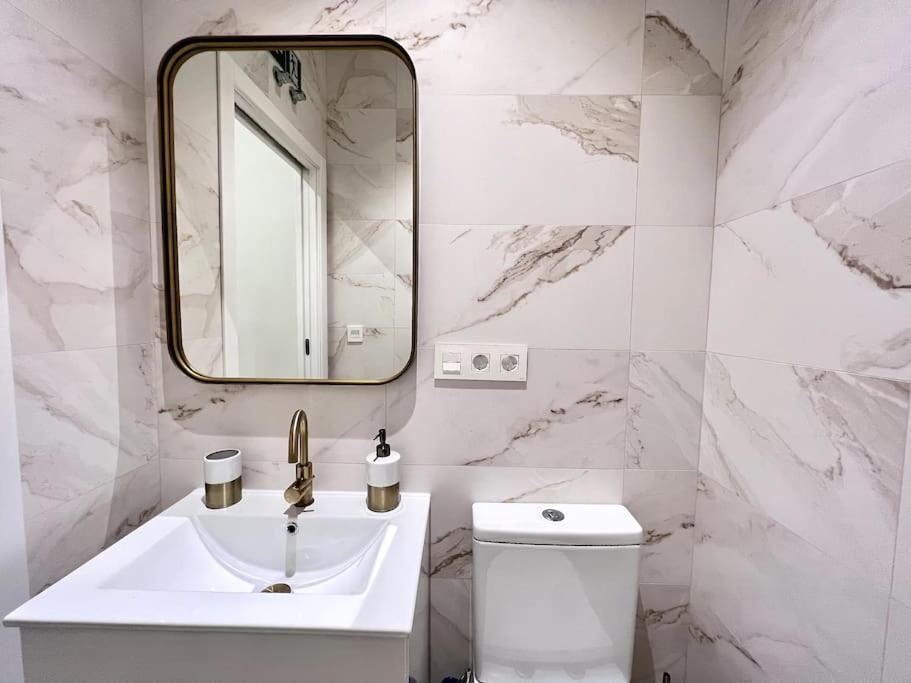 Auxiliadora Luxury Daire Sevilla Dış mekan fotoğraf